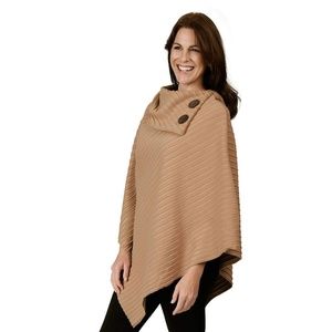 Le Moda Women’s Shawl Collar Pleated Fleece Poncho